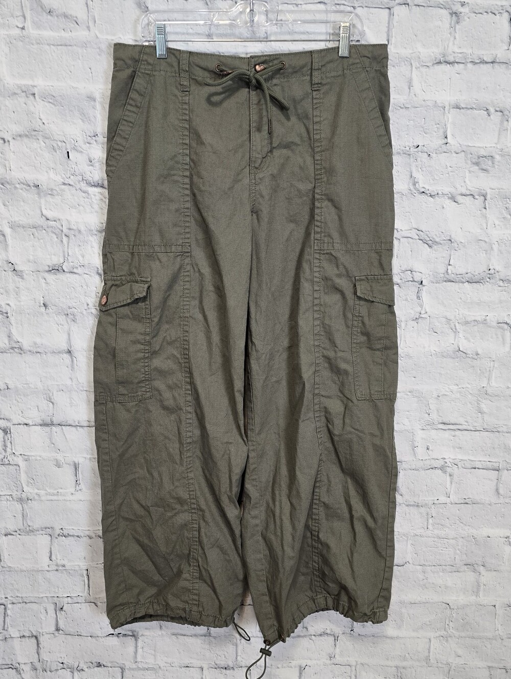 Celebrity Pink Wide Leg Cargo Pants SZ XL Green A6